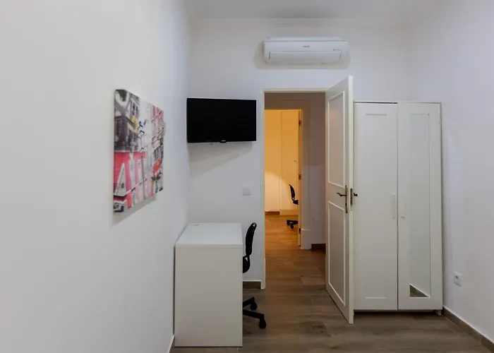 Flh Alameda Guest house